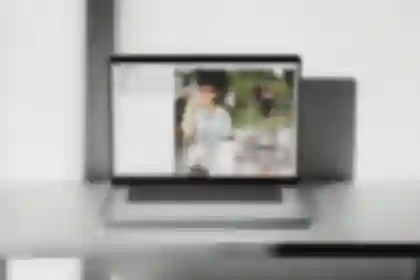 MacBook displaying photographer Maria Bayer’s portfolio website